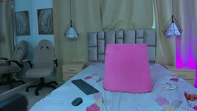 scarlettjohnson_ 即時 XXX 聊天