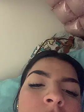 KarelyMitchel 即時 XXX 聊天