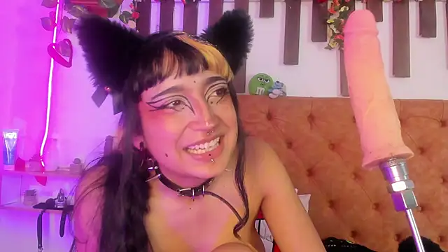 Chat +18 de MeowMota_ ao vivo