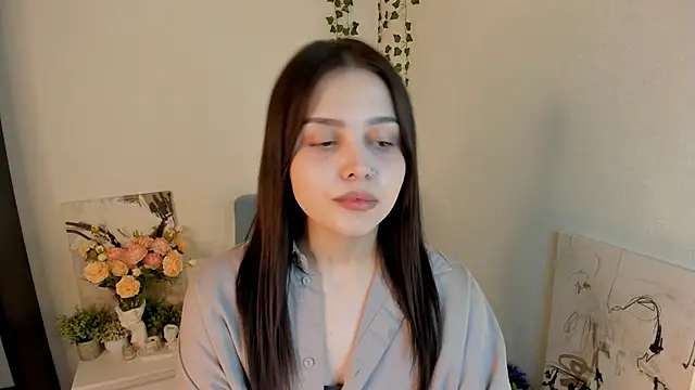 MarianneAuvil Chat XXX in diretta