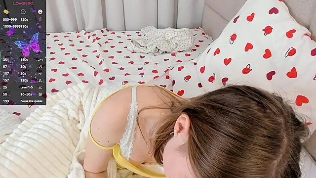 Chat +18 de ErinnPieloch ao vivo