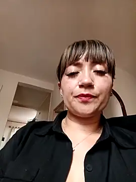 tata_sanz_ – Live XXX-chat