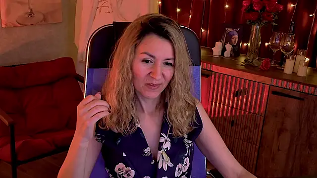 DonnaSmitth Adlı Modelin Canlı XXX Sohbeti