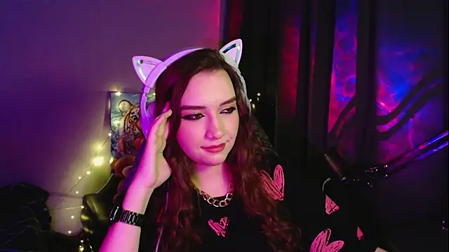 Celia_Sensual_ Adlı Modelin Canlı XXX Sohbeti