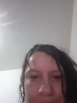 angelplu Adlı Modelin Canlı XXX Sohbeti