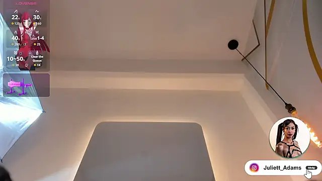 Juliett_Adams_n Webbikameraesitys