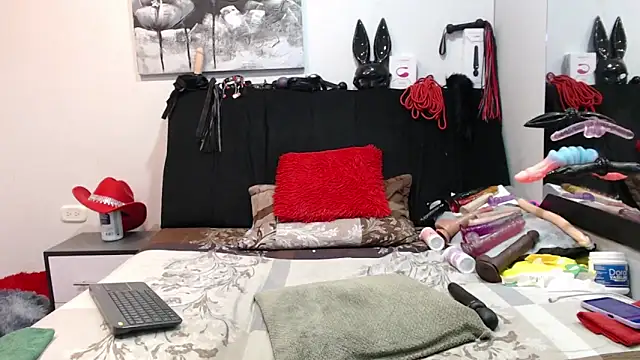 Chat +18 de DonnaJoness ao vivo