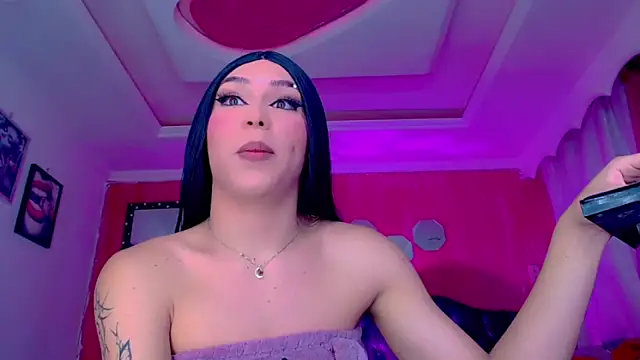 TiffanyMackensyy's Live XXX Chat