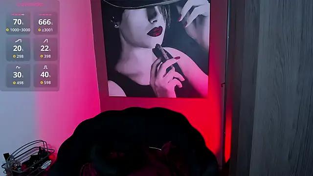 QueenOfHaze Live XXX Chat