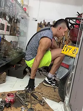 Paul22cm-n Live XXX chat