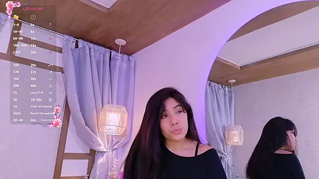 RenataLeclair Chat XXX live