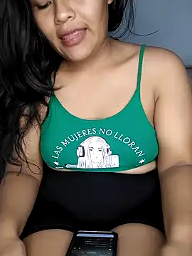 Karin_39 – Live XXX-chat