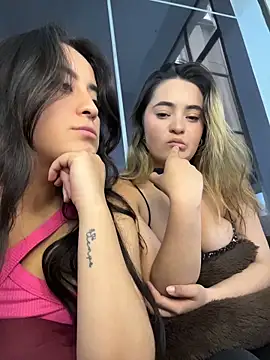 Pokazy przed kamerką – Antonella_Julieta