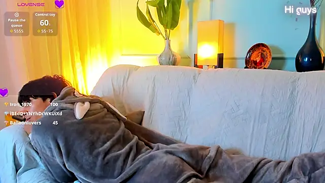 Cheys_Mast 现场XXX聊天