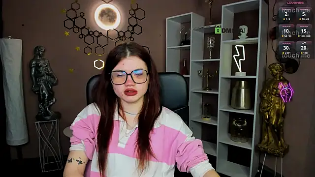 isabel_wave Adlı Modelin Canlı XXX Sohbeti