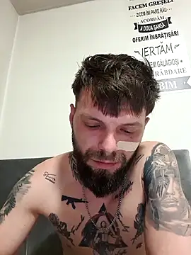 Blue_eyn Webbikameraesitys