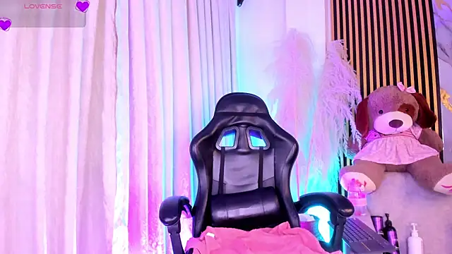 alejagarcia_ Live XXX-chat