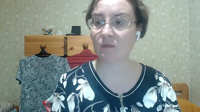 XXX chat uživo modela Smart_Rose