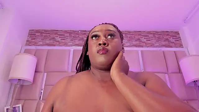 ShaniaBrownn Webcam Show