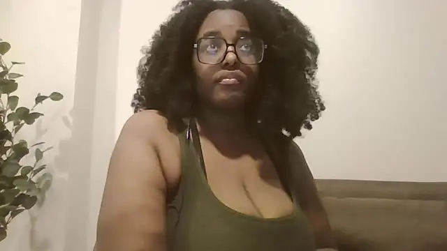 Pertunjukan Kamera Web MissCC99