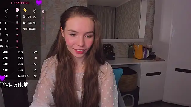 Chatroom XXX en direct de YonaBones