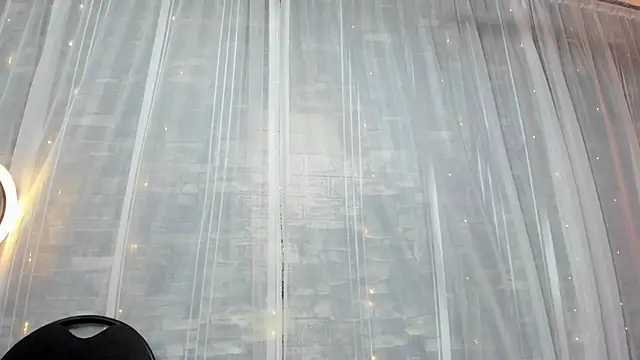 KatieGomez live XXX chat