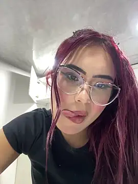 Alexa_Slave Live XXX Chat