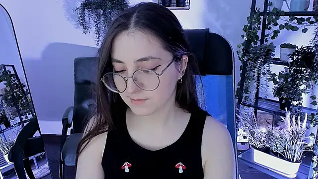 Chat +18 de VirtuallVoyant ao vivo