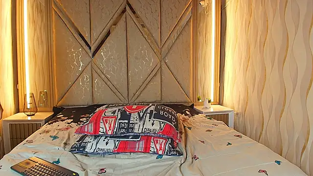 Hotcouple_222 live XXX chat