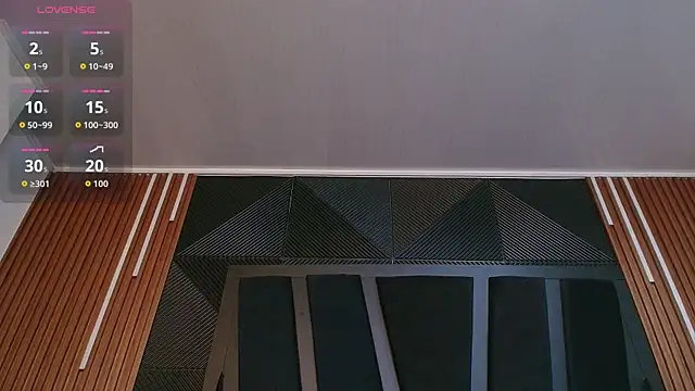 lorenzo_walker_1: διαδικτυακό σόου στην κάμερα