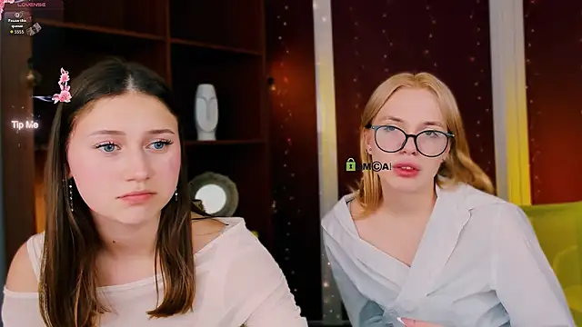 arianaa_cat Live XXX Chat