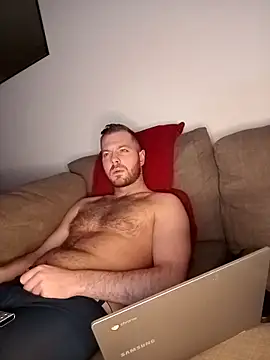 THE_CHEEKY_ALPHA Adlı Modelin Canlı XXX Sohbeti