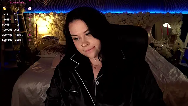 XXX chat uživo modela SerahMirabeli
