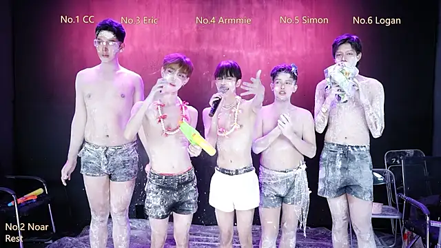 Queen-VibeのライブXXXチャット