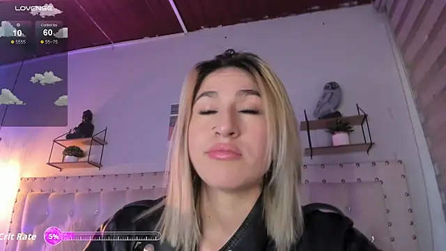 Онлайн чат XXX Atenea_Klett_