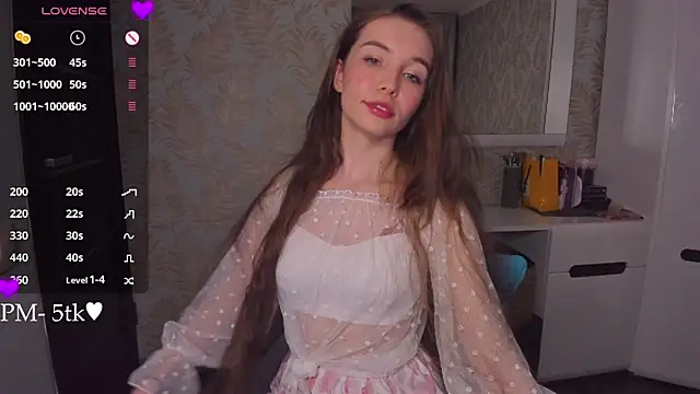 Chat XXX ao vivo de YonaBones