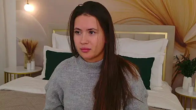 milaleoneli Chat XXX in diretta