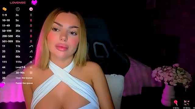 Ayla__Demir 现场XXX聊天