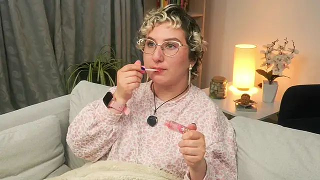 Ximenna_Cruz's Live XXX Chat