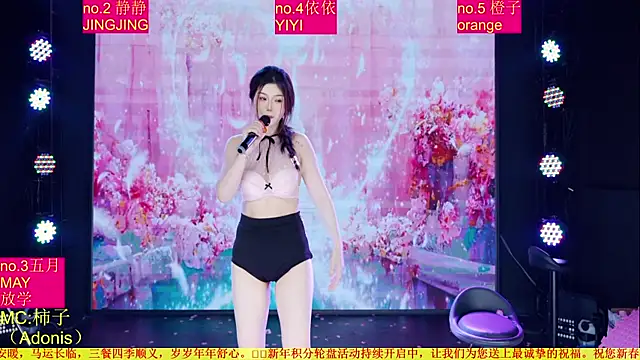 Red-666 Live XXX Chat