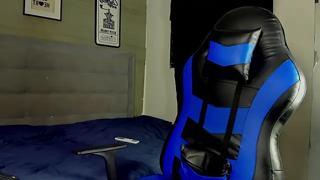 แชท XXX สดของ axel_silva4