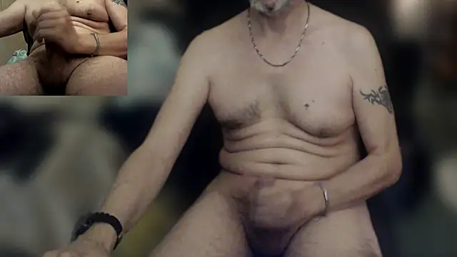 maxdaddy690 Webcam show