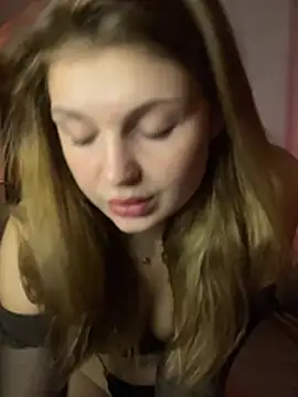 Chat XXX Live Emaline_Fane