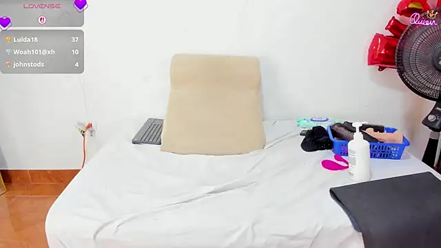 Chat +18 de BBW_salome ao vivo