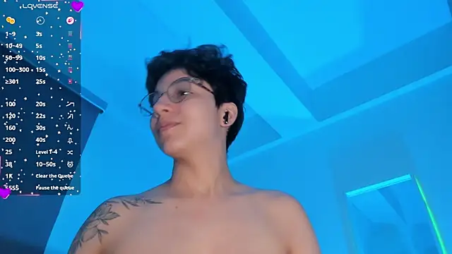 Chat XXX en directo de laura-hills18