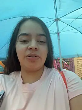 Chat +18 de Srta_ahome69 ao vivo