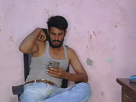 HotXKrish Show in webcam