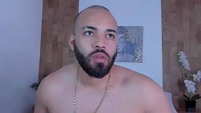 Chatroom XXX en direct de Chris_Varden