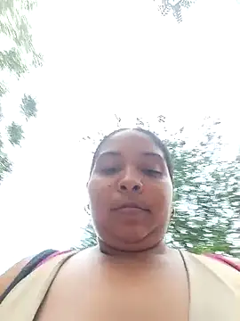 Dirty-Fat-Horny: διαδικτυακό σόου στην κάμερα