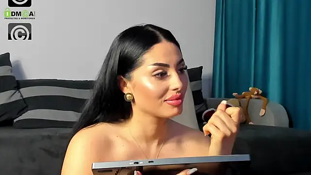 Show modela CindyTail na web-kameri